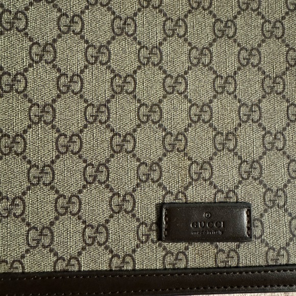 Gucci Canvas Messenger Crossbody Bag - Picture 3 of 5